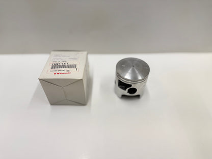 NOS KAWASAKI  PISTON 13001-1317 91-96 KDX 200